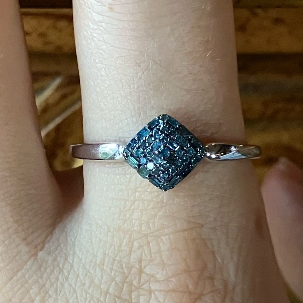 Genuine Blue Diamond Sterling Silver Ring Size 11